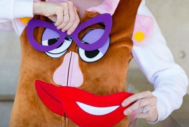 2X Mrs. Potato Head Costume