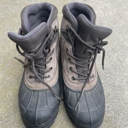Men’s 11.5 Snow Boots
