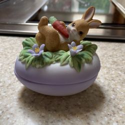 Lefton China Bunny Jar With Lid