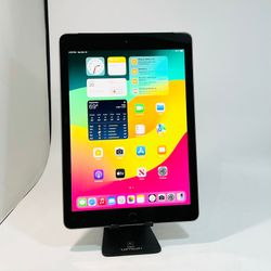 Apple iPad 6th Gen 32GB Cellular Unlocked Fully Functional!!