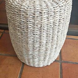 Great Heavy Solid Wicker Rattan Rope Style Stool Table Plant Stand. Beach. Rustic.  Use As Seat, Chair Etc $60.  White Wicker Vanity Stool $25. 