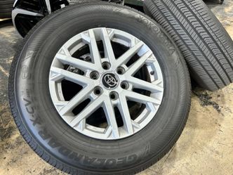 Toyota Tundra 18" OEM SR SR5 Wheels Tires Sequoia Rims 2025 2024 2023 2022 95% 265/70/18 Yokohama