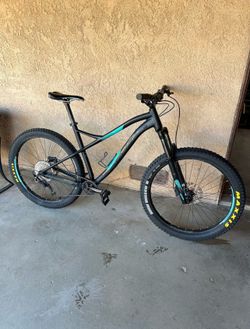 Orbea Lauffey  27.5” +