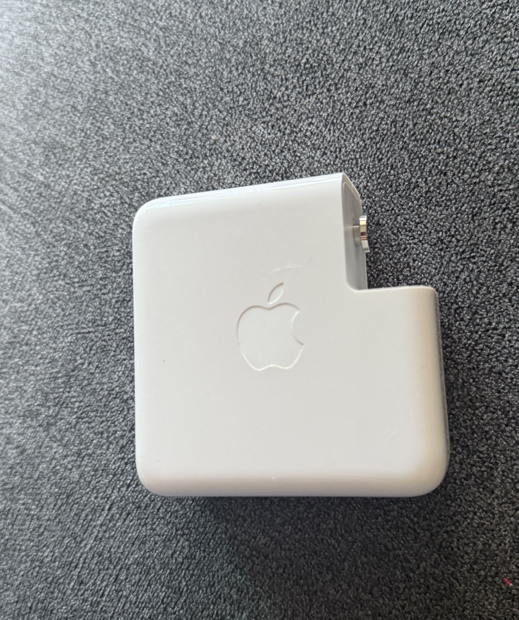 Apple USB C power adaptor base