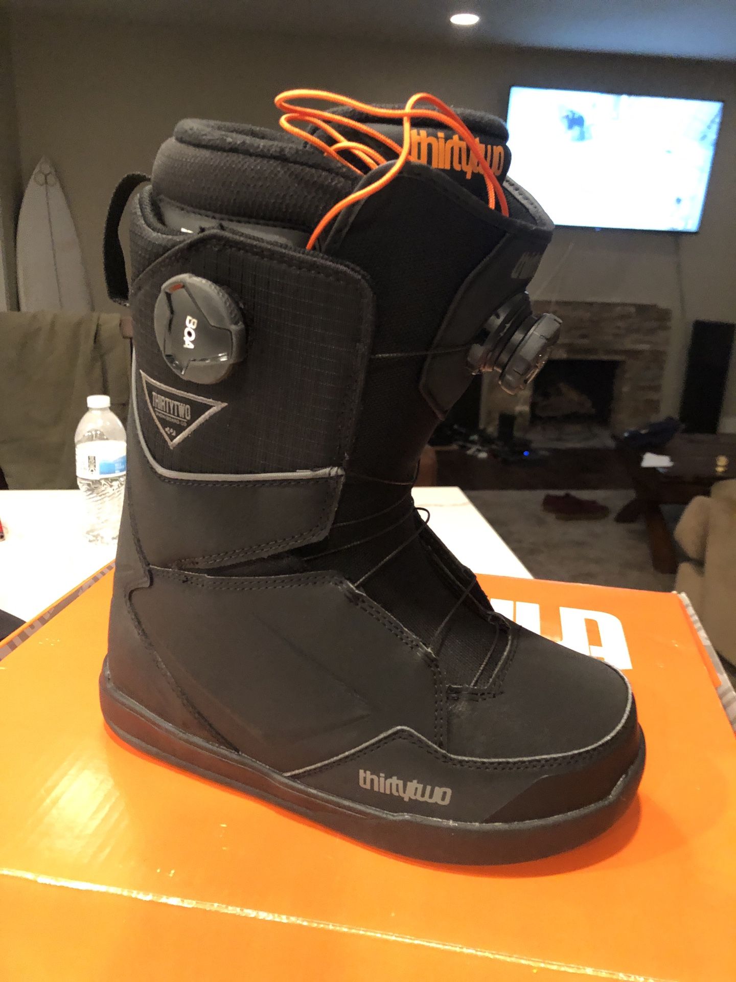 32 Lashed Double BOA Men’s Size 7.5 For Sale