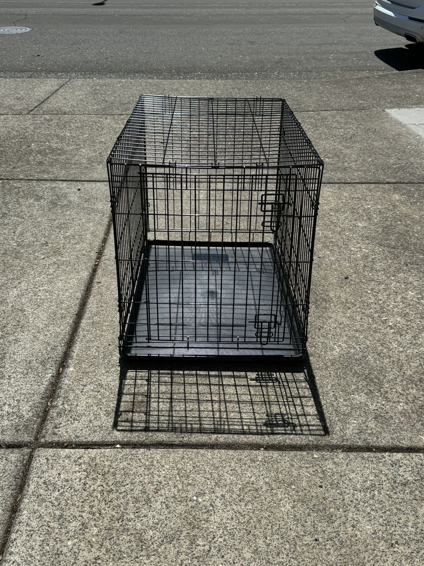 Large Metal Dog Crate - 35 X 22.5 X 24