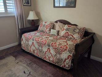 Trundle Bed