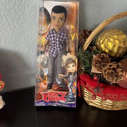*New In Box Bratz Boyz Dylan 10th Anniversary