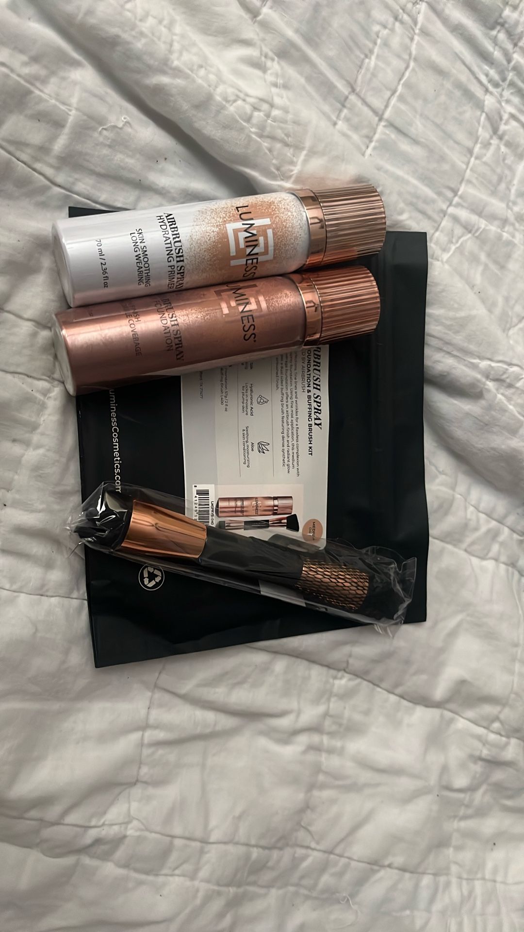 Luminess airbrush foundation, medium