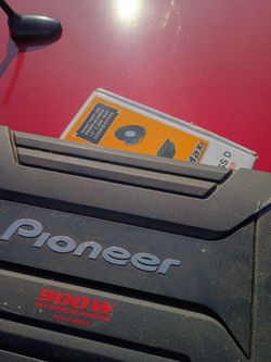 Pioneer 900 watt amp