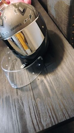 Sedici Strada II motorcycle helmet