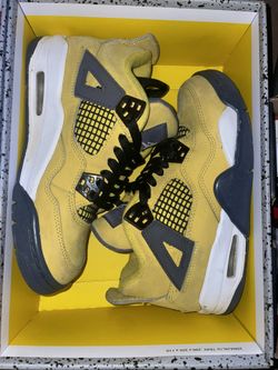 Jordan 4  Lightning 