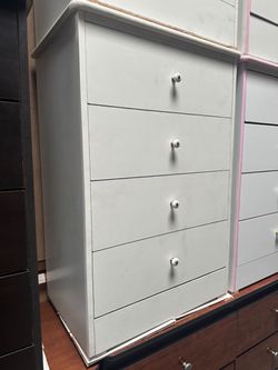 4 drawers dresser  / Four drawers dresser