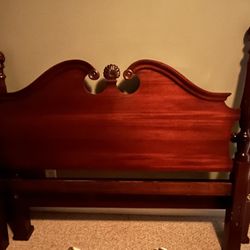 “Cherry Wood Queen 5-Piece Bedroom set”