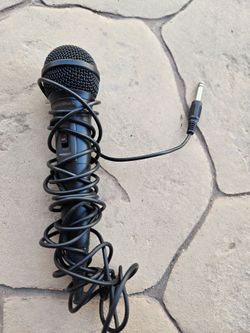 Microphone