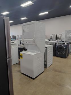 GE Unitized Spacemaker 3.8cu.ft.capacity washer with stainless steel basket and 5.9cu.ft.capacity Electric Dryer