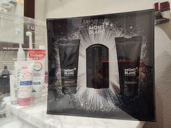 New MONTBLANC Emblem men's fragrance gift set. - $85