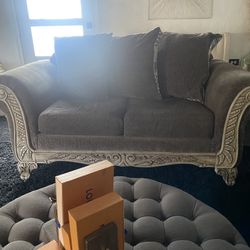 Beautiful Sofa & Loveseat $650