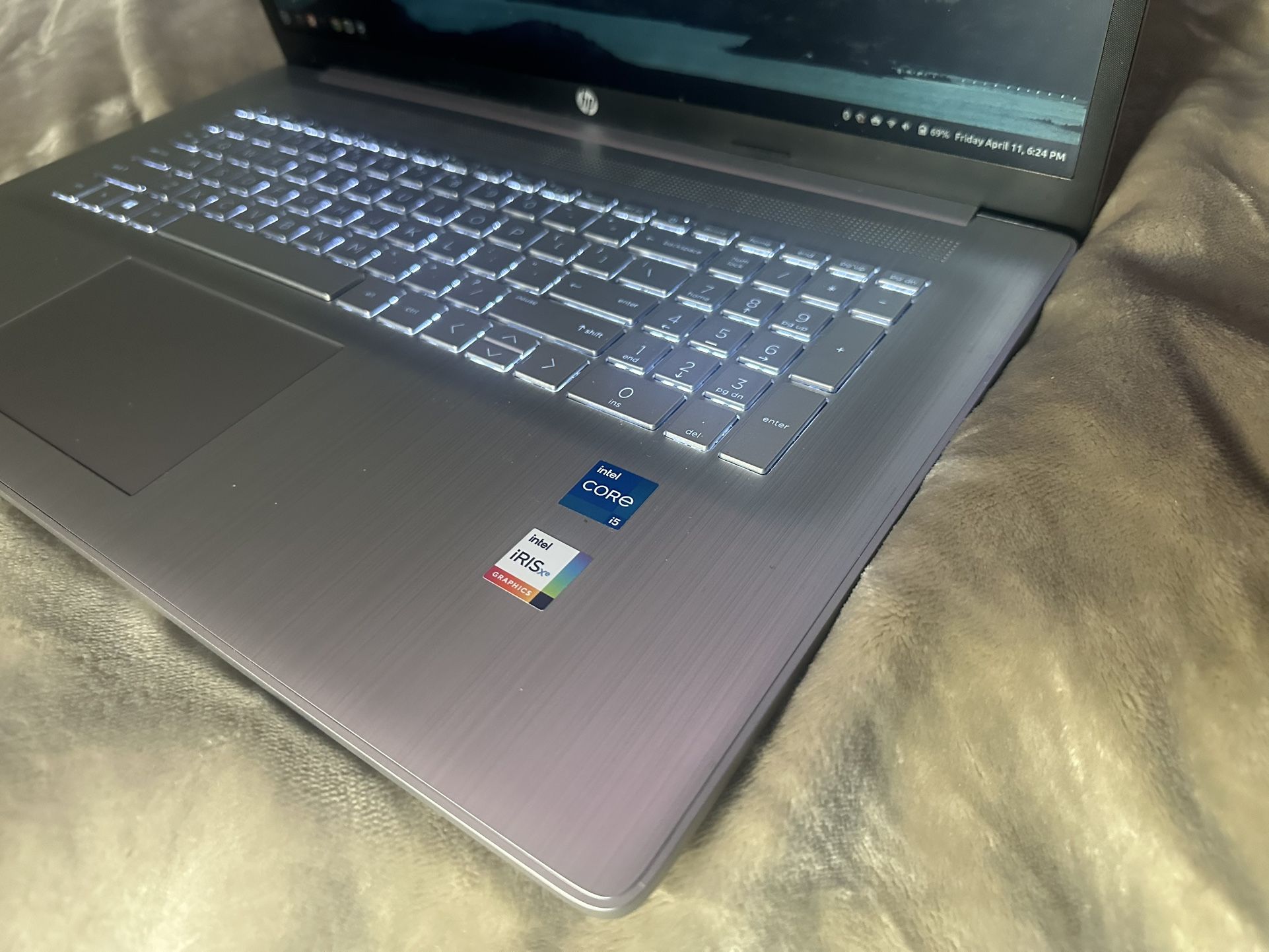 HP 17” FHD Laptop - intel i5 11th Gen - 24 GB DDR4 RAM - 512 GB Nvme SSD - 1 TB SSd - LIKE NEW