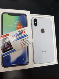 iPhone X. 64GB. Factory unlocked 🔓 Like new condition 🎁 With warranty 🧾