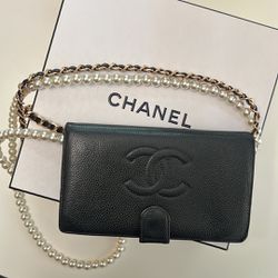 Authentic Chanel Caviar Leather Wallet with Added Chain Bag