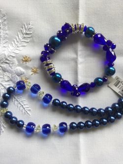 Accessorize with beautiful Jewelry / Necklace & Bracelet 🤗🌺✨