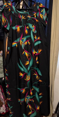 Hilo Hattie vintage dress size medium