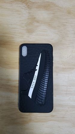 Boost 350 Case For iPhone Xs Max Color Black and White