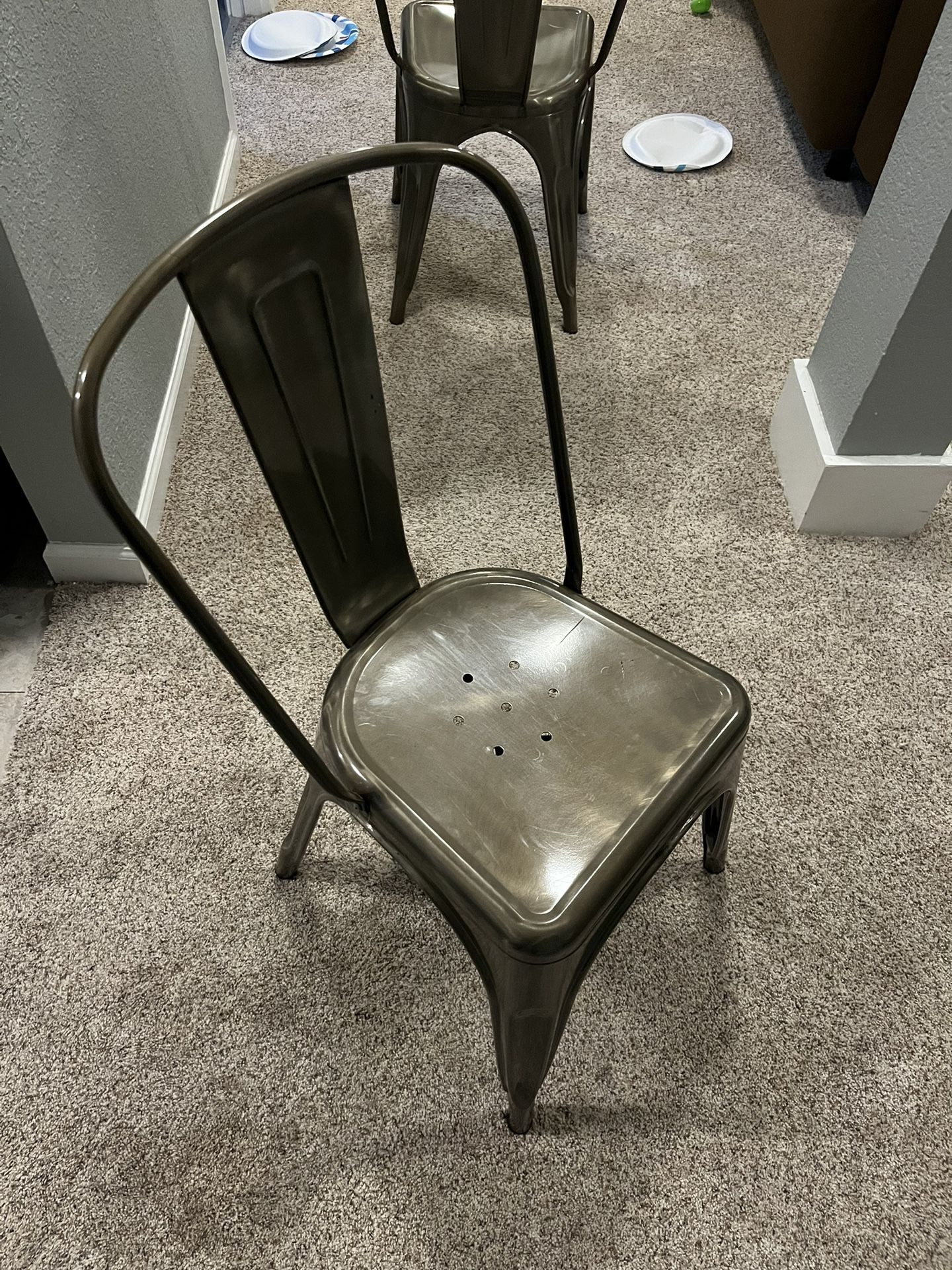 Cute Metal Chairs (2)