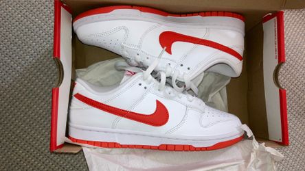 Nike Low Dunks Size 7.5 Men