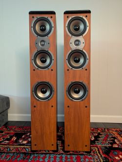 Polk Audio TSi400 Floorstanding Tower Speakers (Pair) - Great Condition