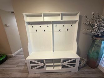 Hall Tree with Bench and Shoe Storage- brand new