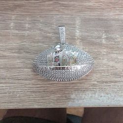 GLD Superbowl Pendant 