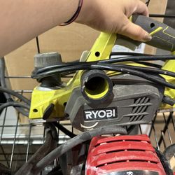 Cepillo ryobi