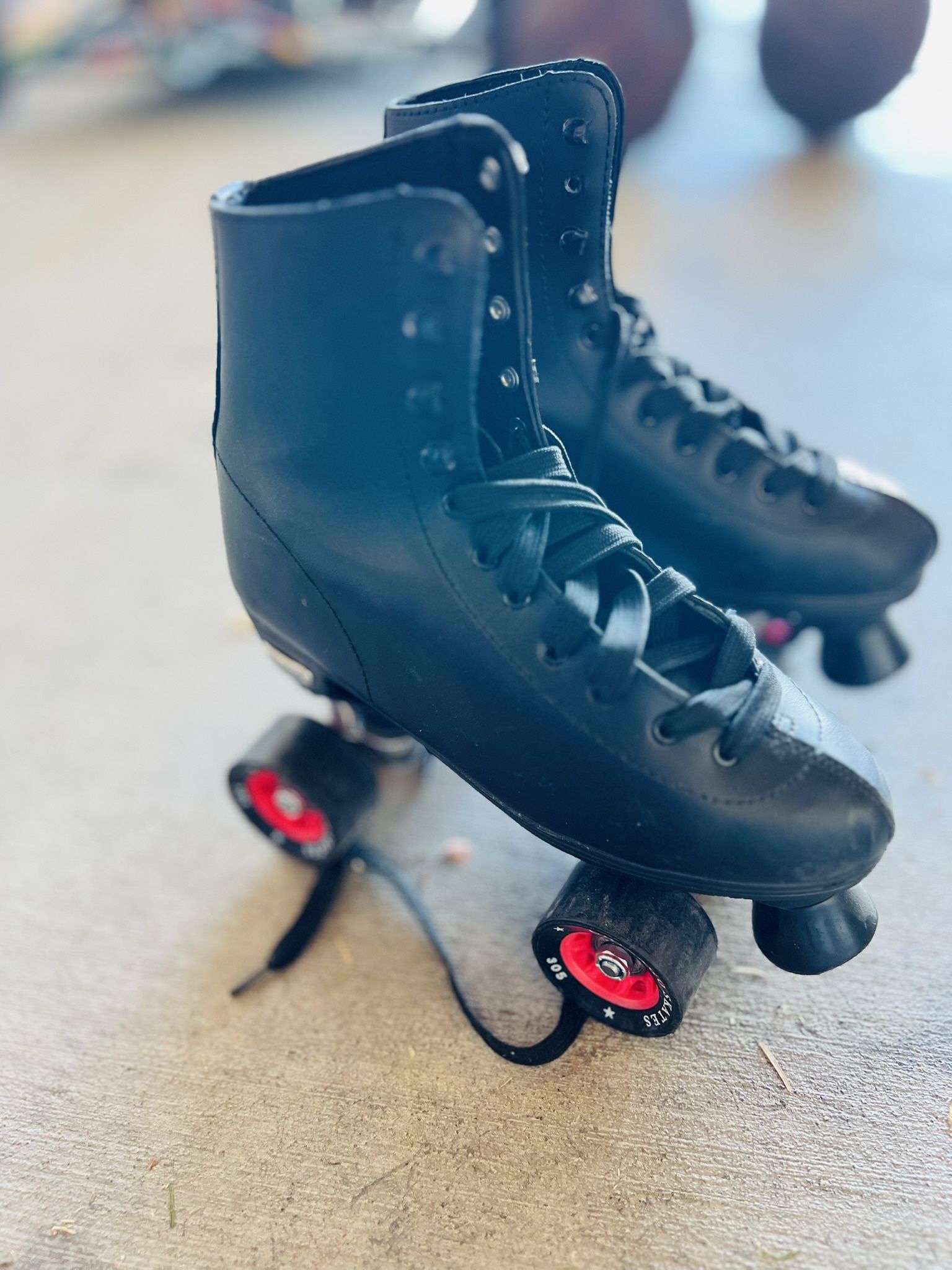 Skates