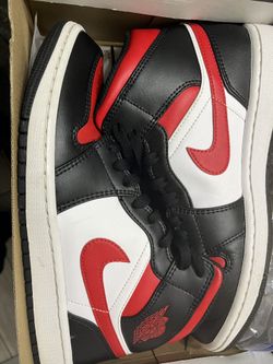 Jordan 1’s