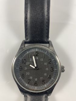 Black Quartz Watch with White Hands 