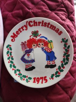 Raggedy Ann & Andy 1975 Christmas Collector Plate