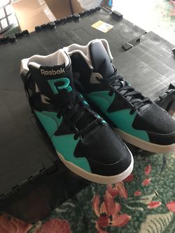 Sport Main shoes number 13 Reebok