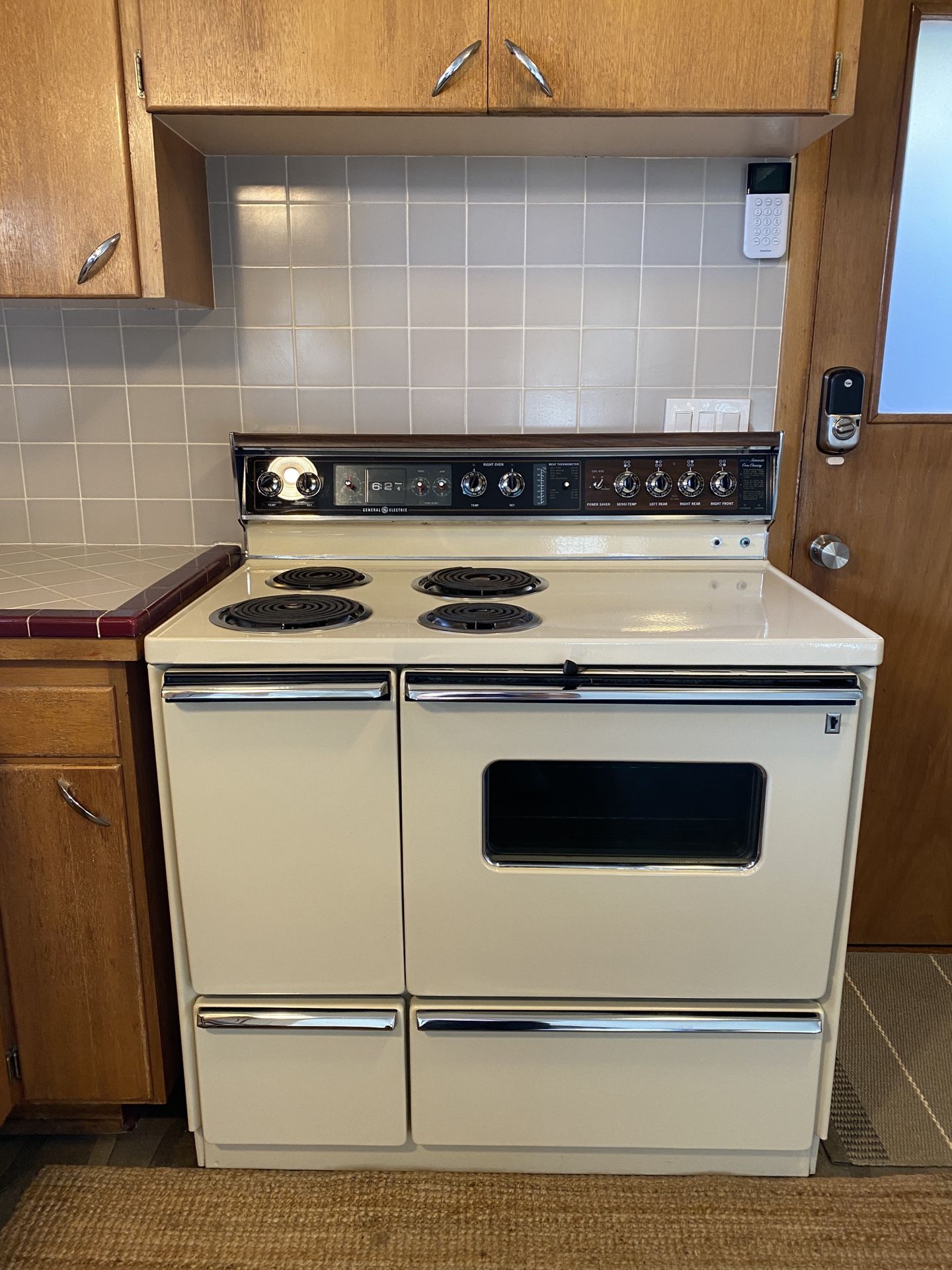 Vintage Mid century GE Self Cleaning double oven