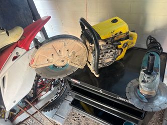 Concrete saw