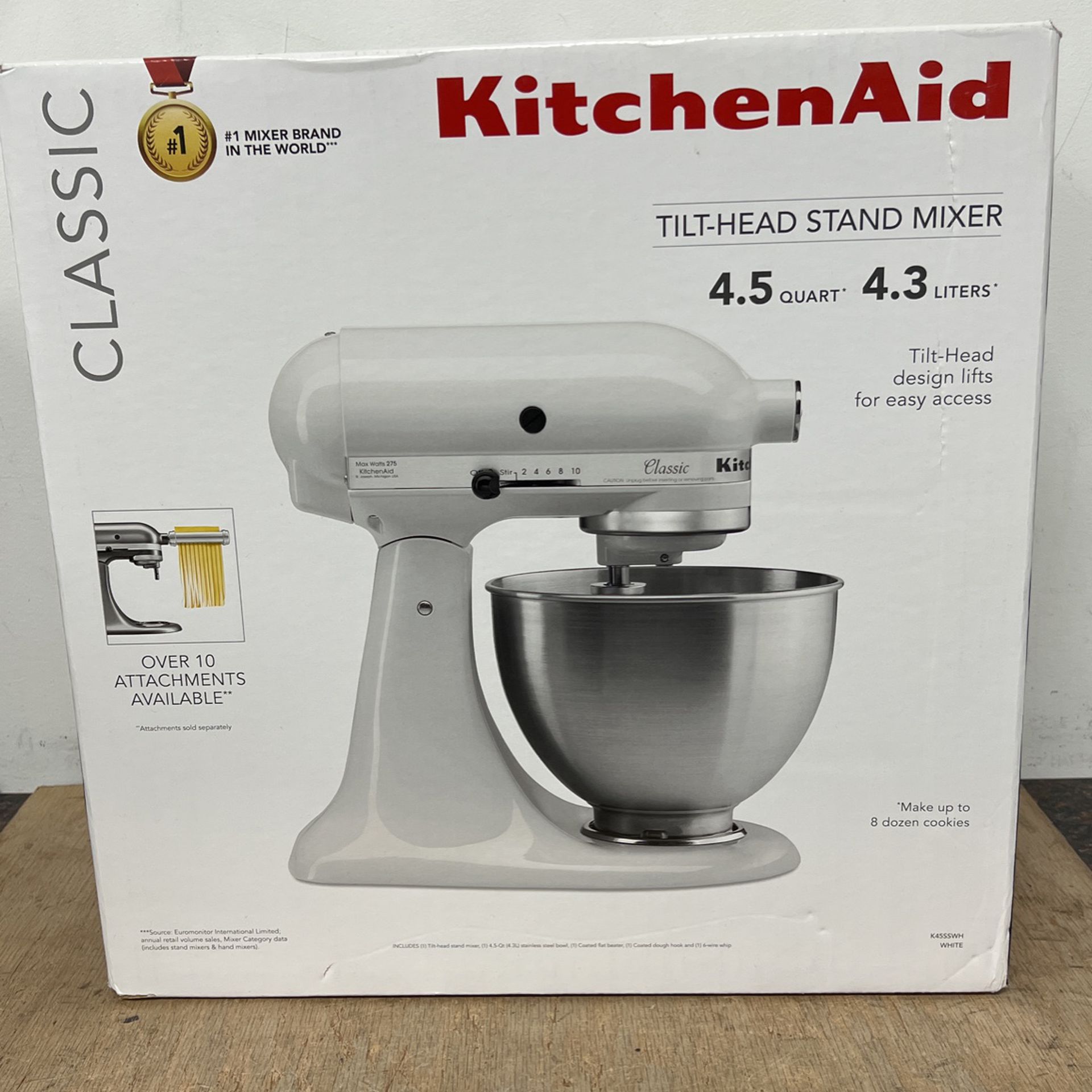 KitchenAid 4.5 Quart Classic Stand Mixer New in Box K45SSWH