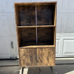 Retro bookcase bookshelf 