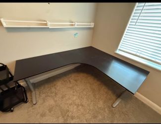 Corner Desk