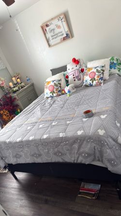 Queen bed
