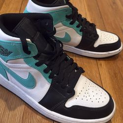 Jordan 1 Tropical Twist