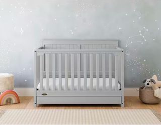 Graco Delta Baby Crib with Mattress