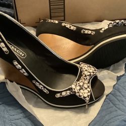 Coach Or Betsy Johnson New