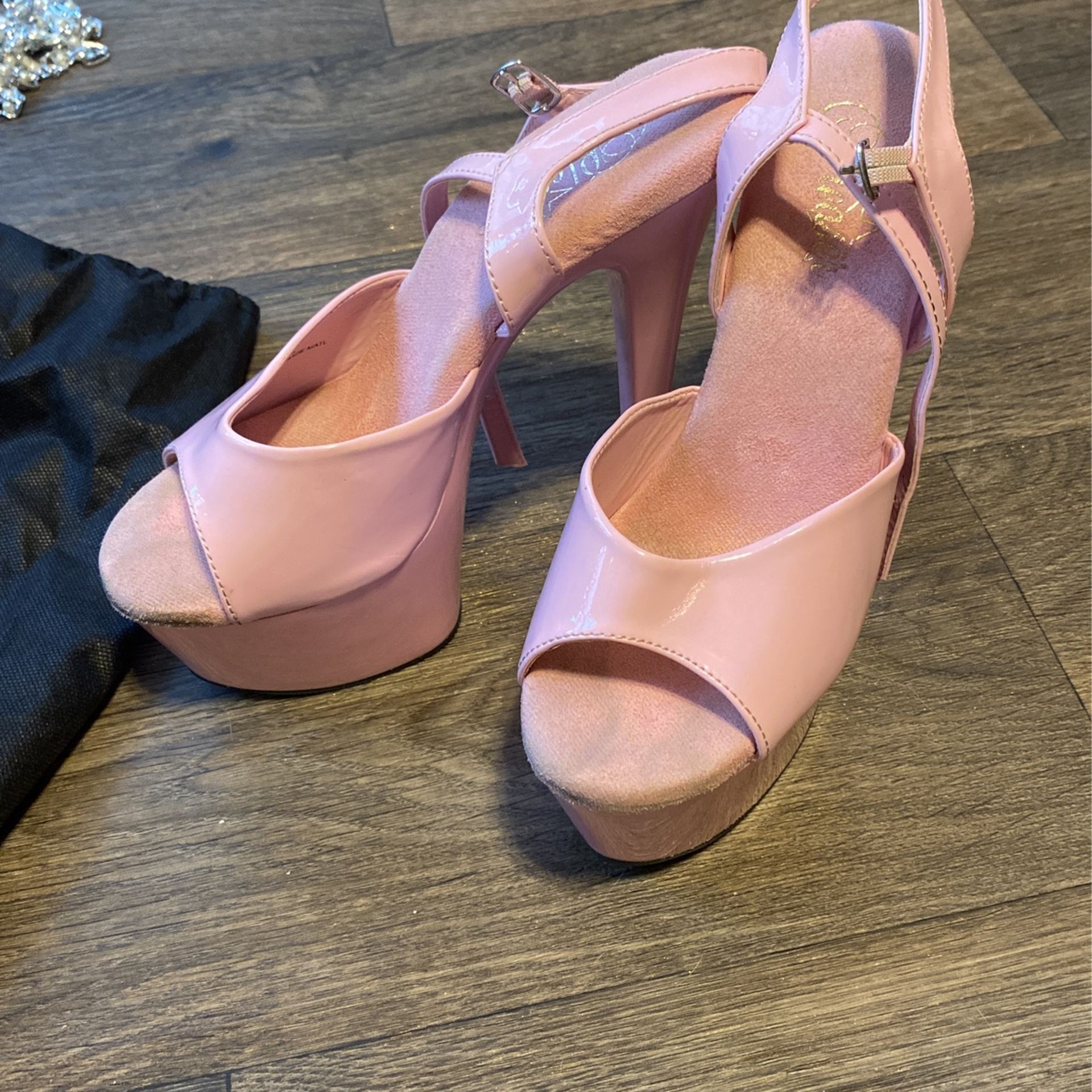 Pleasers Baby Pink Heels Size 8