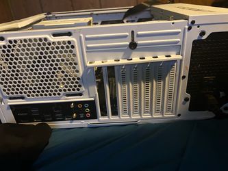 White ATX Mid-Tower Desktop PC Case